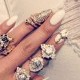 Rhinestones Finger Nail Rings For Brides ♥ Bridal Nail Art and Design | Parlak Tasli Tirnak Yuzukleri 
