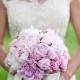Lace Wedding Dress and Pink Peony Bouquet ♥ Lovely Bride Photography by Nancy Ray Photography |  Dantel Gelinlik ve Pembe Cicekli Gelin Buketi