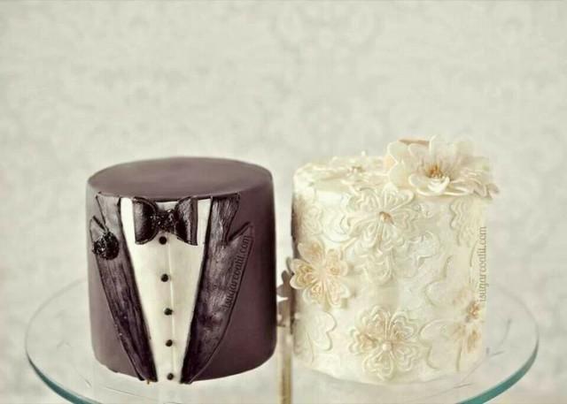 wedding photo - Vintage Mini Wedding Cakes 