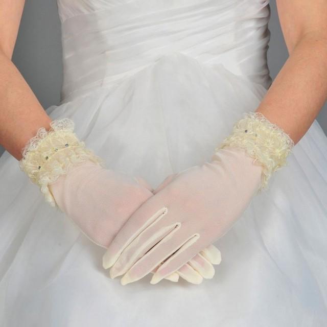 wedding photo - NEW Ivory Voile & Lace Fingered Wrist Length Short Bridal Wedding Gloves