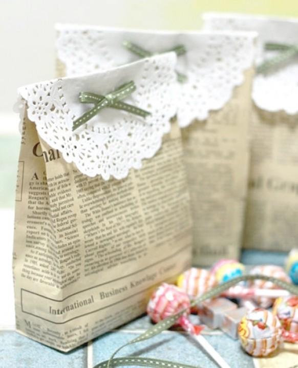 wedding photo - DIY Vintage Wedding Favors ♥ Handmade Vintage Gift Bag