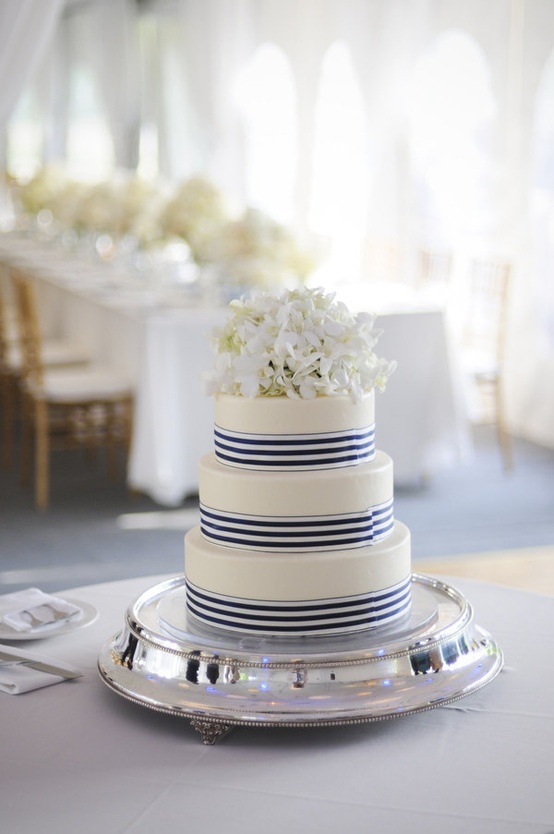 wedding-cakes.jpg
