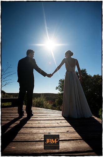 زفاف - نفطة في الشمس