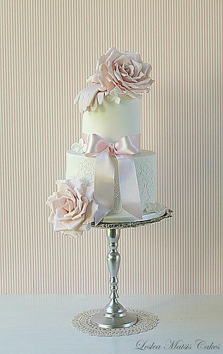 زفاف - قفازات والورد الوردي