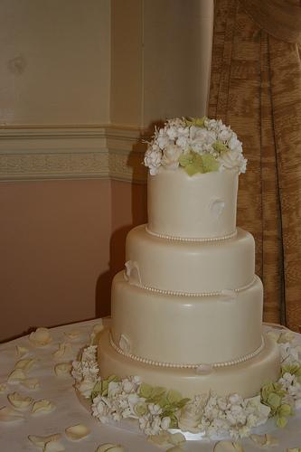 Wedding - Cream And Green Wedding Cake