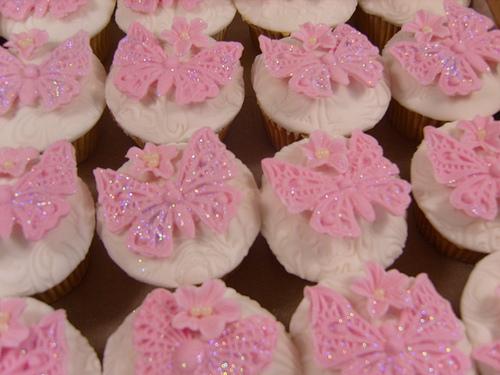 Hochzeit - Schmetterlings-Cupcakes