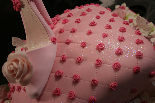 زفاف - الوردي مبطن وسادة وحذاء
