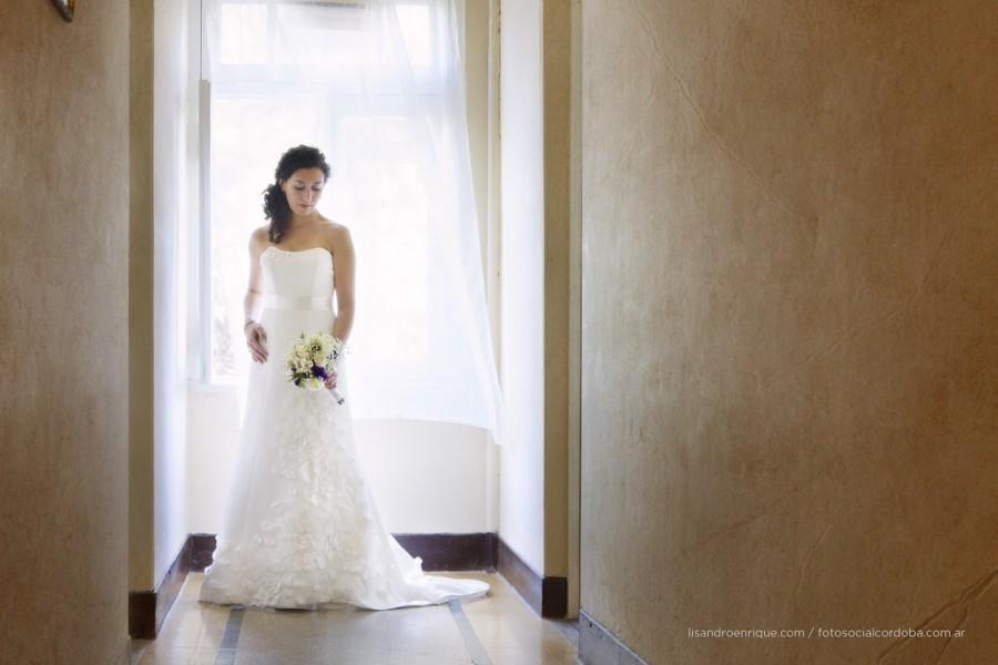 Wedding - Wainting Bride