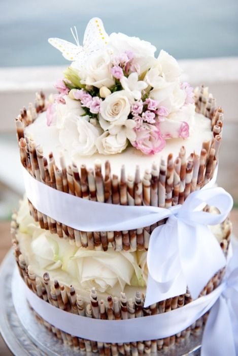 Wedding - White wedding cake with chocolate curls