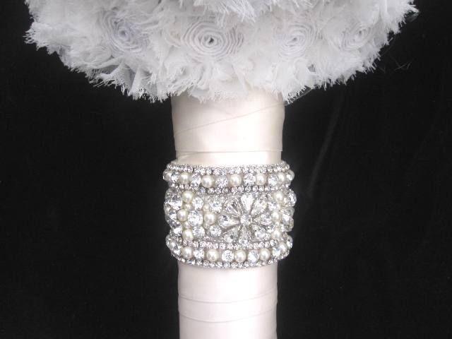 Hochzeit - Brauthochzeits-Blumen-Blumenstrauß Schmuck Perlen Verschönerung Wrap