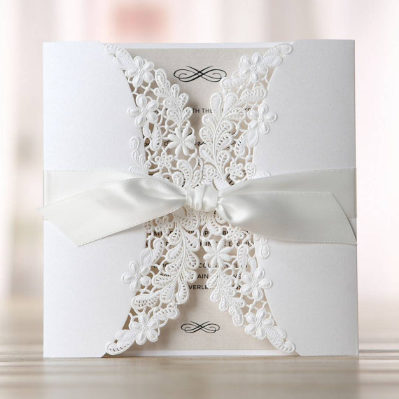 Hochzeit - Laser Cut Floral Wrap - Wedding Invitation Sample(BH1646) - New