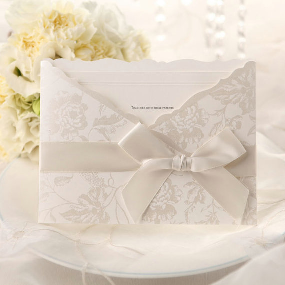 Hochzeit - Enchanted Floral Pocket III  - Wedding Invitation Sample (L9764) - New