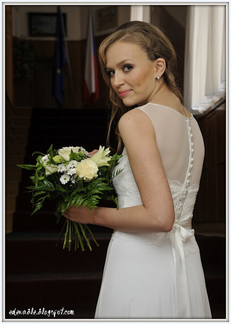 Свадьба - Vintage style wedding dress -  Romantic wedding dress with lace top and chiffon skirt
