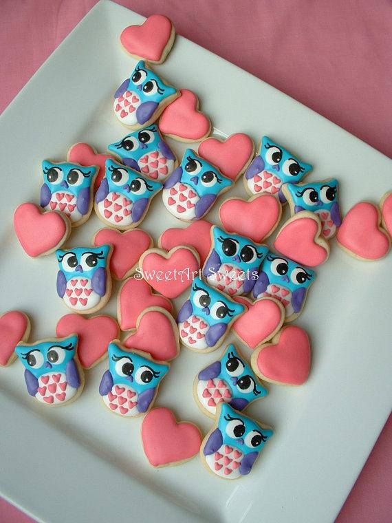 Wedding - Valentines day - Owl cookies and Hearts - Valentine MINI Cookies - 2 dozen - New