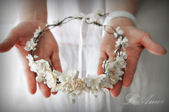 Hochzeit - Starfish and Seashell Bridal Headpiece Wedding Circlet Crown Perfect For A Beach Wedding - New