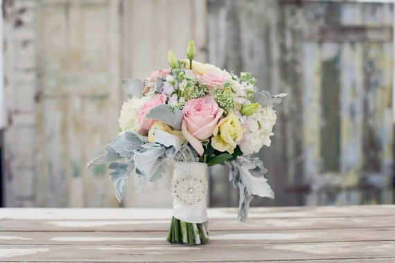زفاف - Beaded Bridal Bouquet Wrap