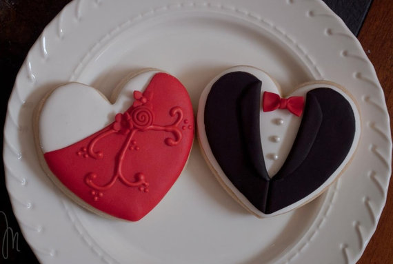 زفاف - Bride and Groom Wedding Favor Cookies- 1 Dozen (6 Pair Set)- Cookie Favors, Wedding Cookies,  Bridal Shower Cookies - New