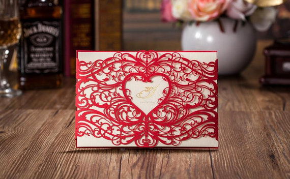 Свадьба - Red Lace Wedding Invitation Card Laser Cut
