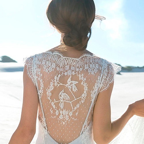 Hochzeit - Beach Wedding Dress