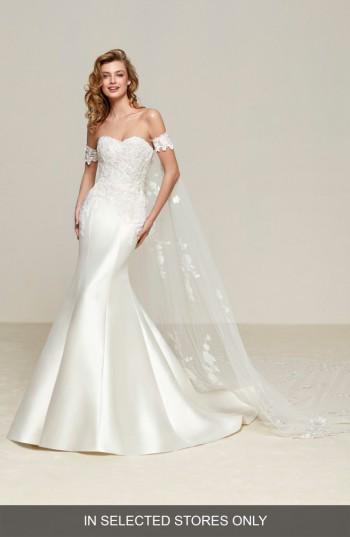 Hochzeit - Pronovias Drileas Strapless Mermaid Gown (In Selected Stores Only) 
