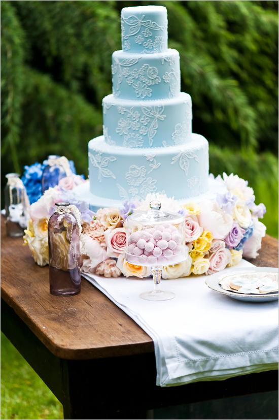 Mariage - Gâteau de mariage bleu