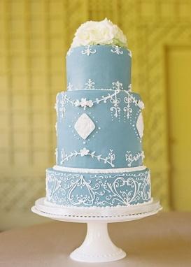 fondant-wedding-cakes.jpg