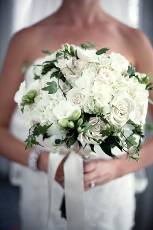Hochzeit - Bountiful Bouquets