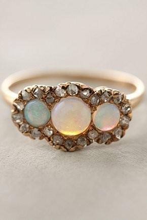Wedding - Vintage Diamond Wedding Ring 