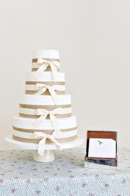 Wedding - Fondant Wedding Cake ♥ Wedding Cake Design 