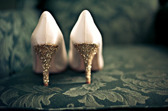 زفاف - أحذية الزفاف - الكعوب الذهب