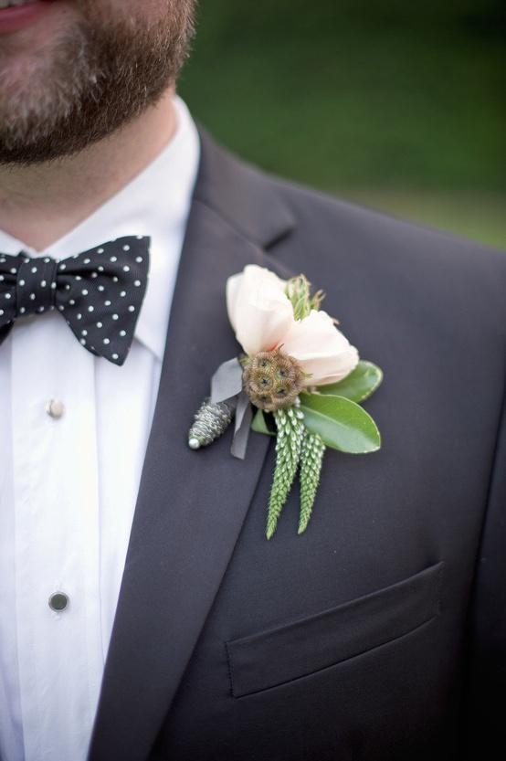 Hochzeit - Boutonnieres For The Boys