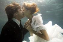 wedding photo -  underwater wedding photo
