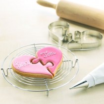 wedding photo - Wedding Heart Puzzle Cookies
