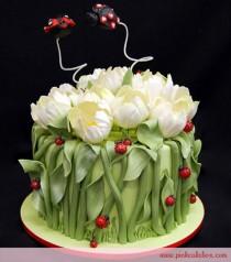 wedding photo - Cute Tulip and Ladybugs Wedding Cake ♥ Valentine's Day Cake Ideas 