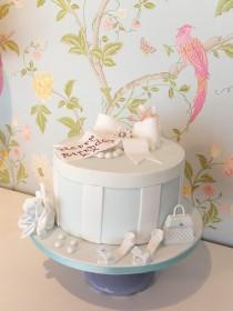 wedding photo - Duck Egg Hat Box Cake