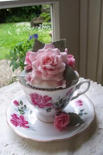 wedding photo - Розы Чайные чашки