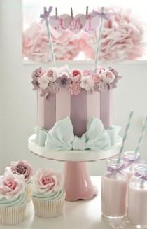 wedding photo - Pink and purple wedding cake with flowers