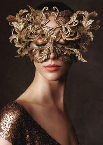 wedding photo - Huge butterfly gold masquerade wedding mask