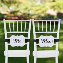 wedding photo - Mr. And Mrs. White Scallop Chair Banners Wedding Table Decor Decoration