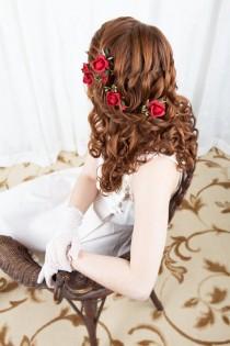 wedding photo - red rose hair pins
