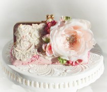 wedding photo -  Vintage Downton Abbey Wedding Clutch