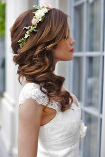 wedding photo - 24 Gorgeous Blooming Wedding Hair Bouquets