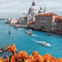 Worldplaces Tour wedding photo - Worldplaces Tour