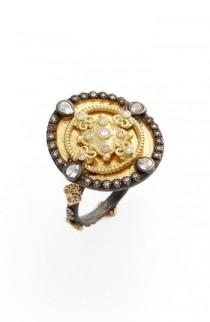 Armenta Old World Heraldry Oval Shield Ring wedding photo - Armenta Old World Heraldry Oval Shield Ring