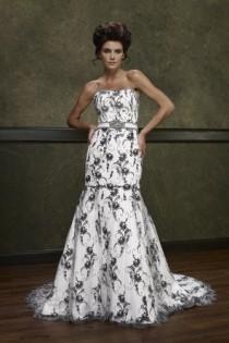 wedding photo -  Black & White Sheath Wedding Gown