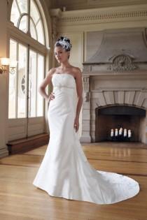 wedding photo -  Mon Cheri Bridals
