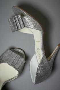 wedding photo -  Chaussures qui nous rendent Squeal