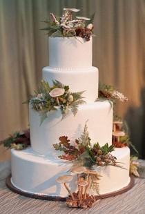 wedding photo - The Wedding Cake