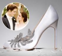 wedding photo - لدينا أحذية الزفاف المفضلين