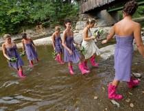 wedding photo -  Hilarious Wedding Photography ♥ Outdoor Wedding Photography